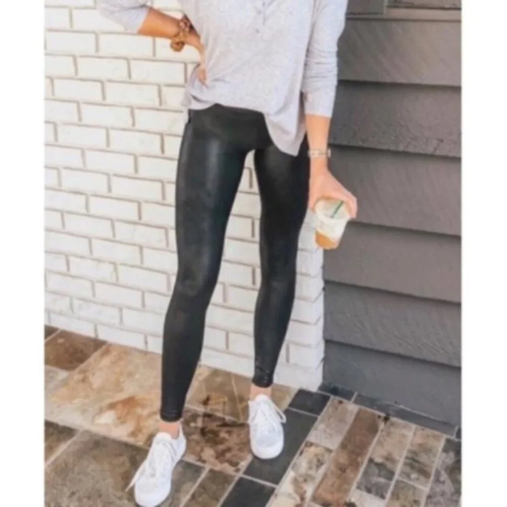 Spanx Faux Leather Black‎ Metallic Legging Large PETITE - Picture 2 of 10